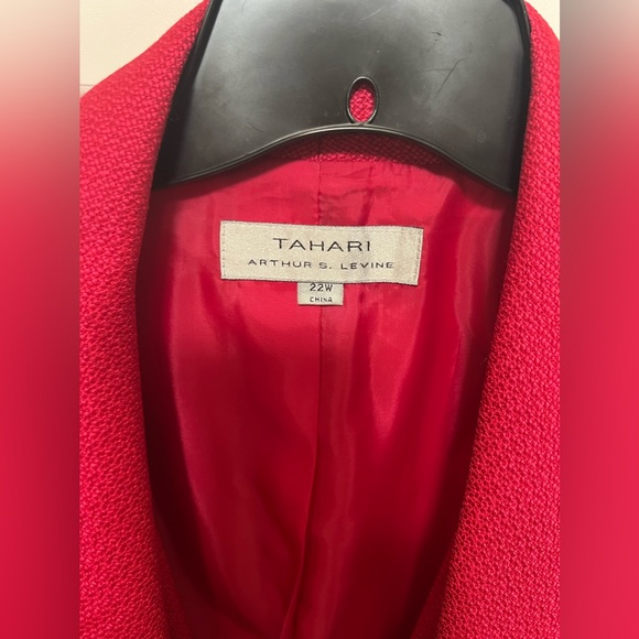 Tahari Arthur S. Levine Sz 22 W Red Berry Waterfall Lapel Blazer business Jacket - Picture 3 of 4